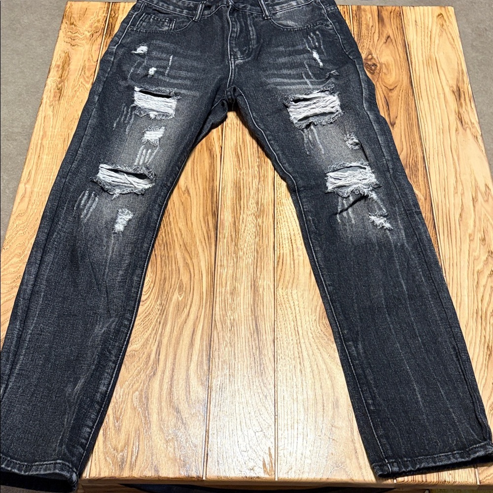 SHEIN Black Relaxed Distressed Jeans NWOT